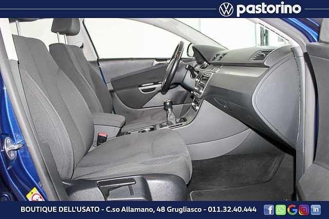 Volkswagen Passat 1.6 TDI DPF Comfortline - Cerchi in lega