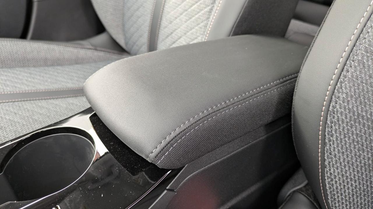 Peugeot 208 100 ALLURE