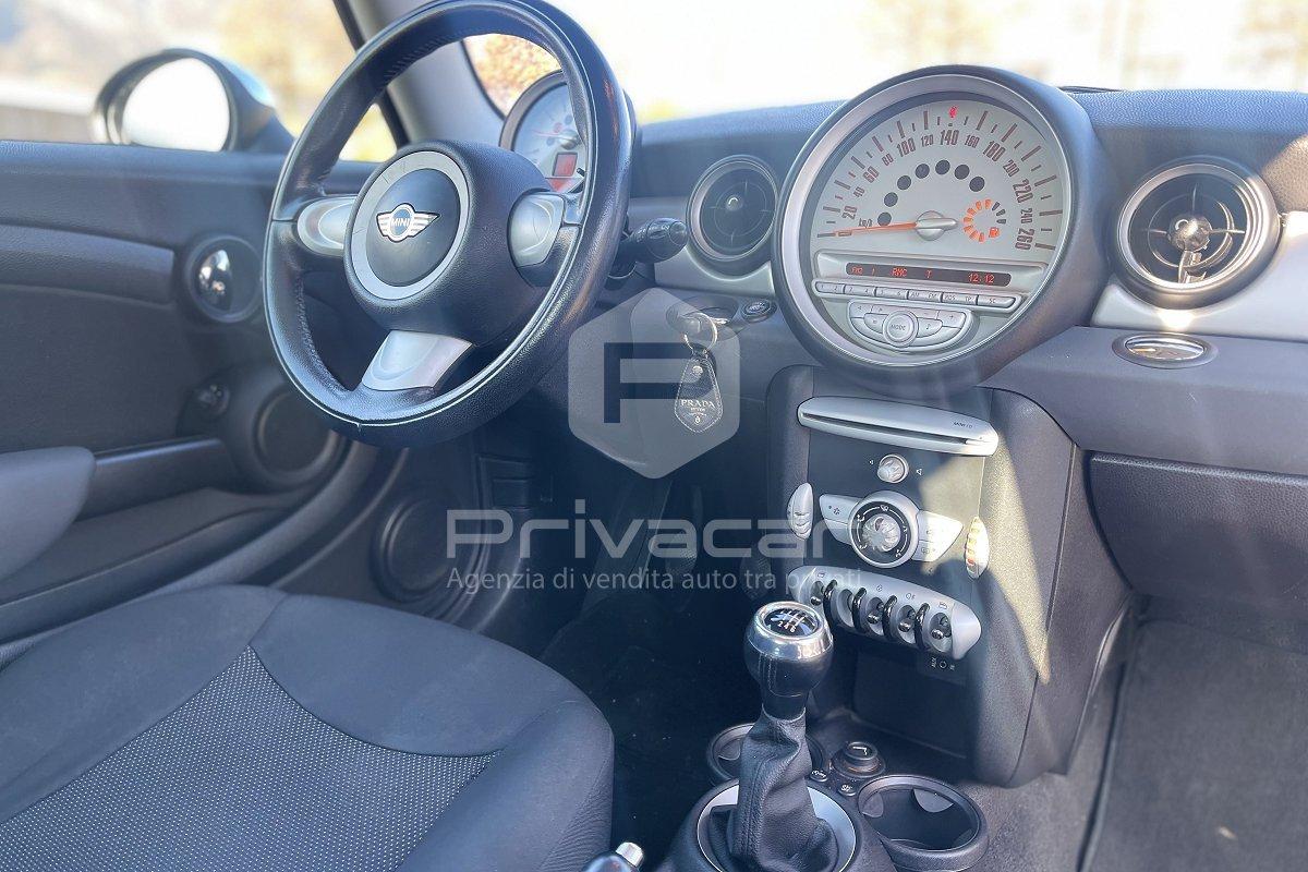 MINI Mini 1.6 16V Cooper