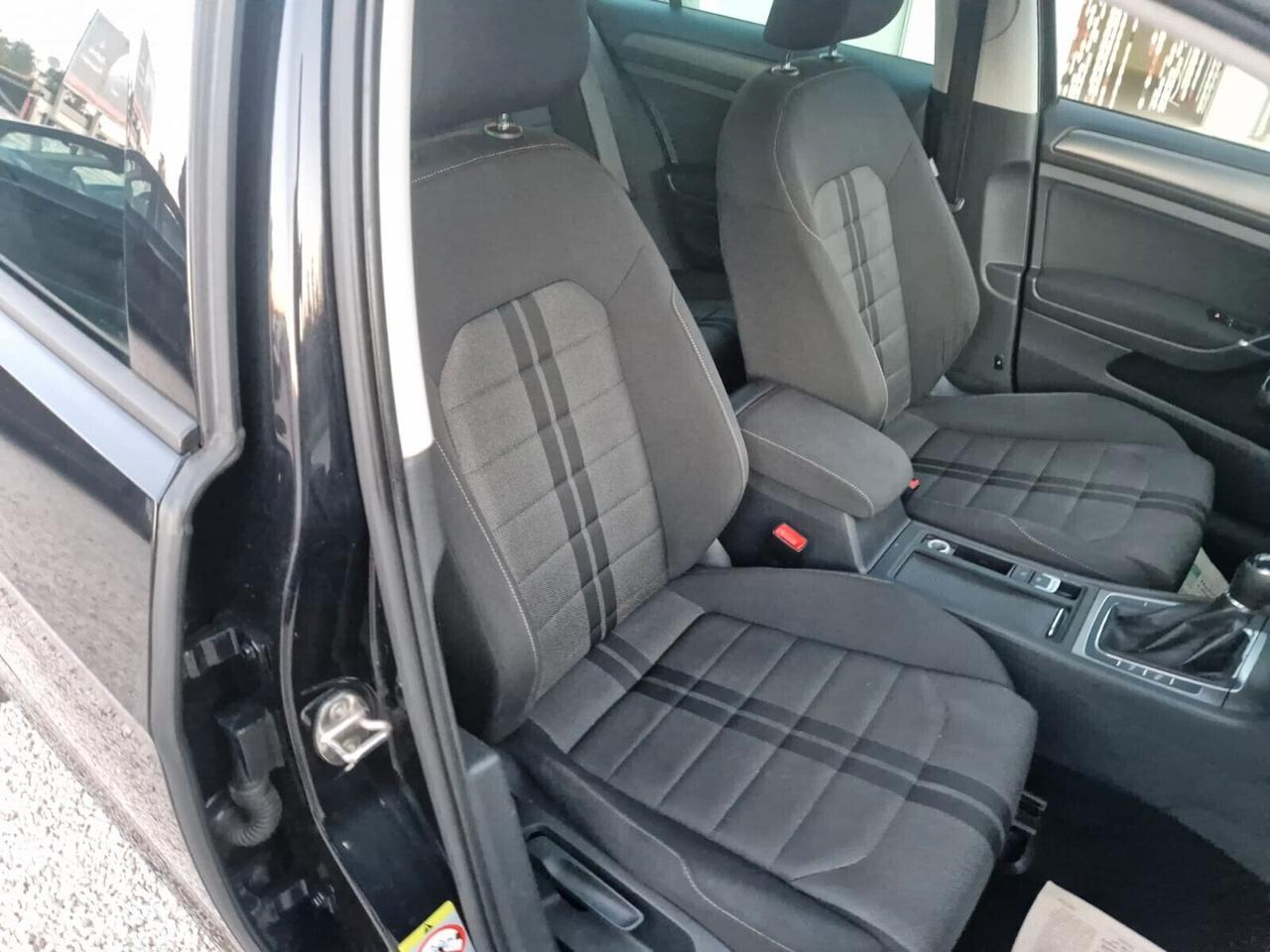 Volkswagen Golf 1.6 TDI 5p. Highline BlueMotion Technology