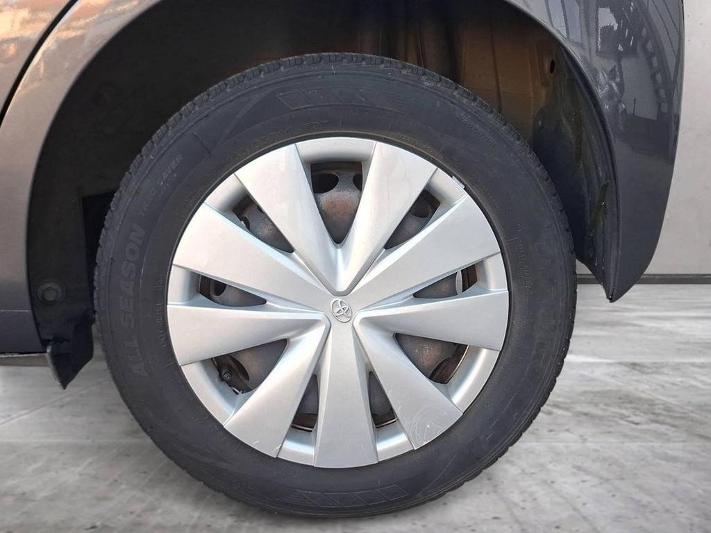 Toyota Aygo 5 Porte 1.0 VVT-i x-business