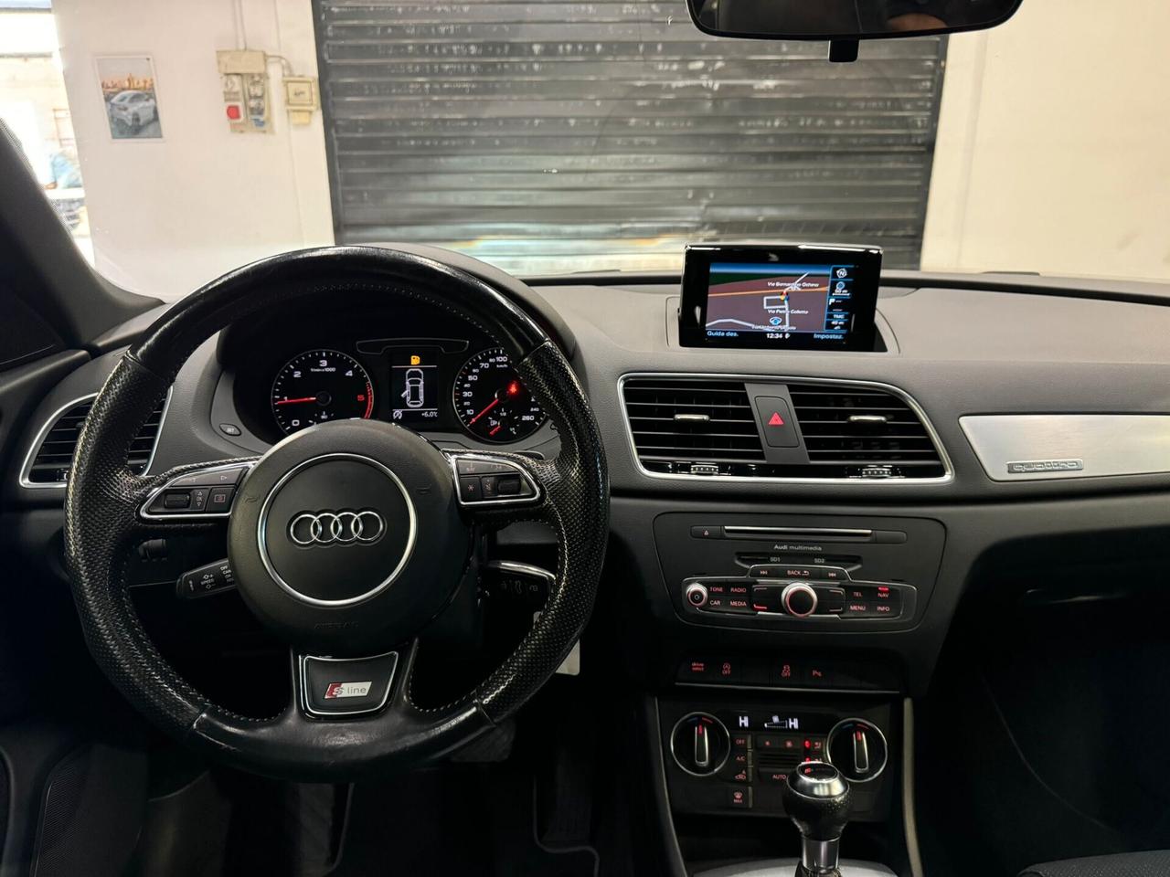 AUDI Q3