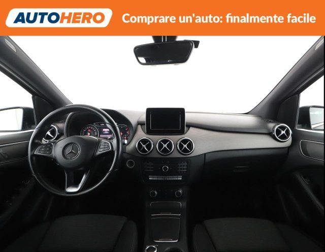 MERCEDES-BENZ B 180 d Automatic Sport