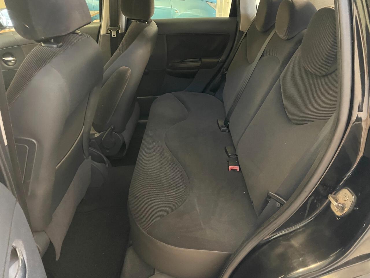 Citroen C3 1.1 ELEGANCE CLIMA DISTRIBUZIONE NEOPATENTATI