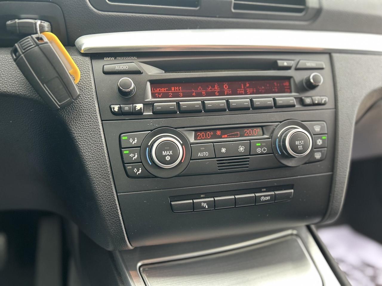 BMW 118D 143CV SPORT UNICO PROPRIETARIO XENO