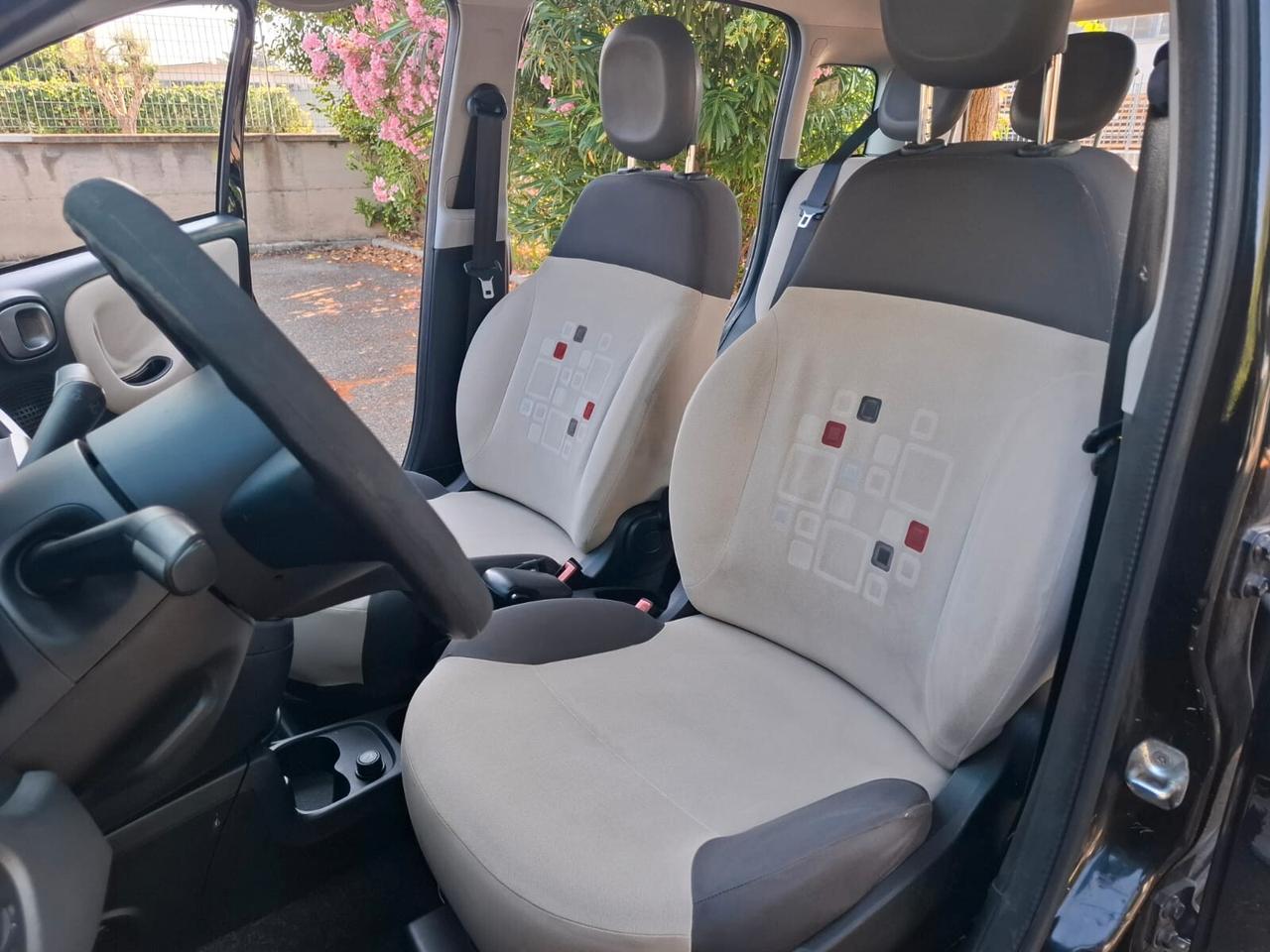 Fiat Panda 1.2 Dynamic SOLAMENTE 127.000 KM