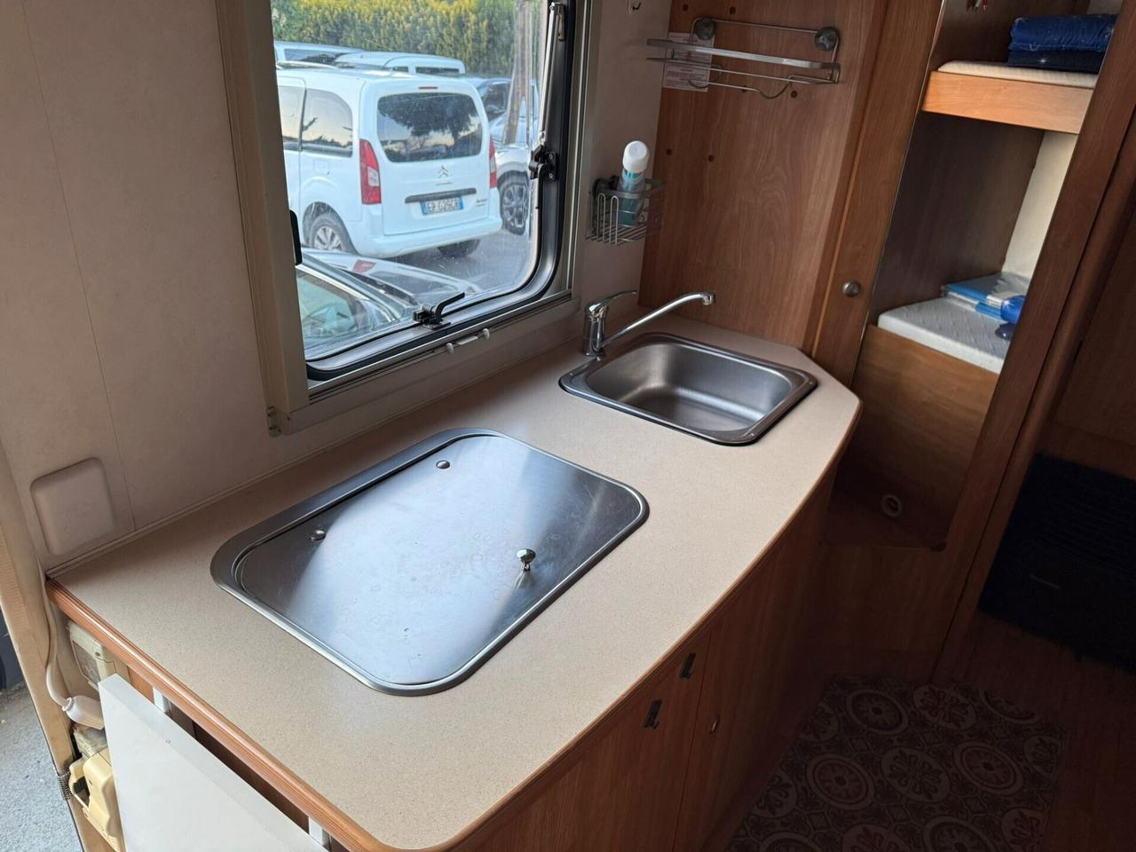 Ford KATAMARANO TRANSIT LIGHT