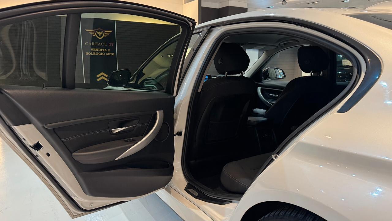 BMW 318d Sport 2.0 150cv manuale - 2013