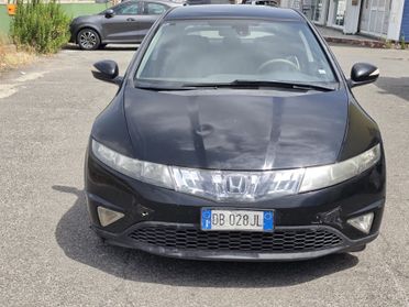 Honda Civic 1.8 i-VTEC 5p. Executive i-P