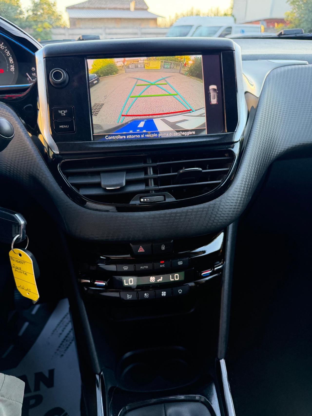 Peugeot 2008 BlueHDi 120 S&S Crossway
