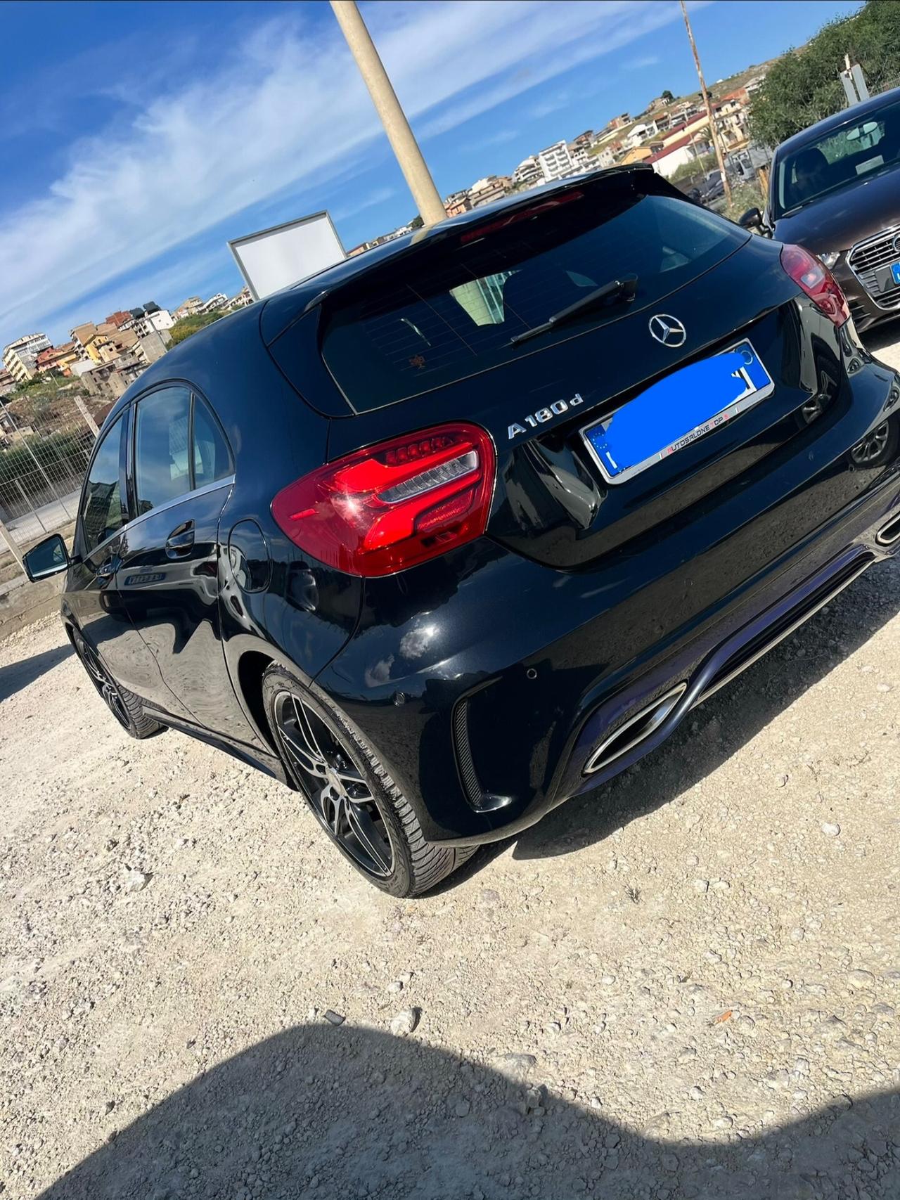 Mercedes-benz A 180 d Premium 2016