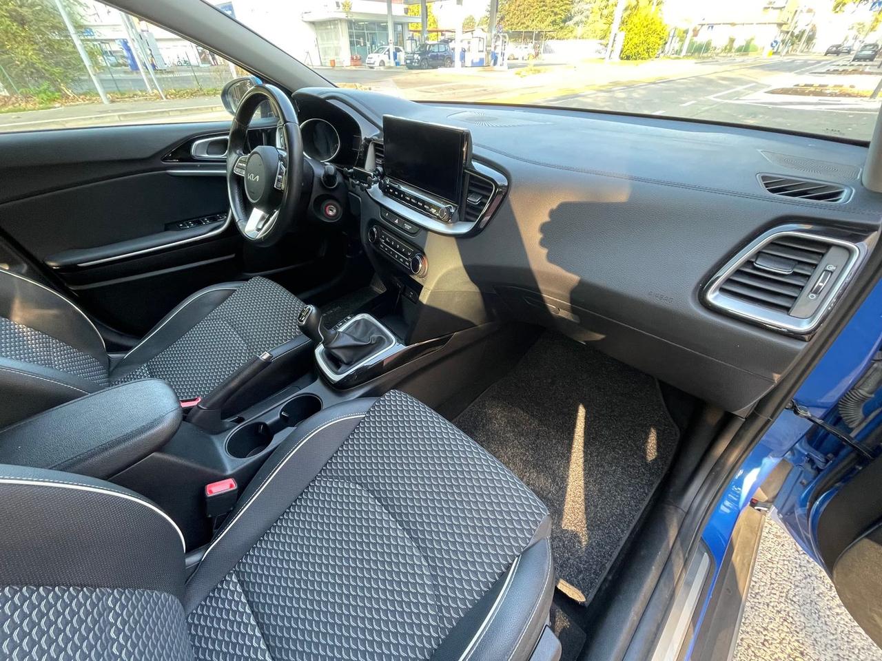 Kia XCeed Business 1.6 CRDi MHEV #7275