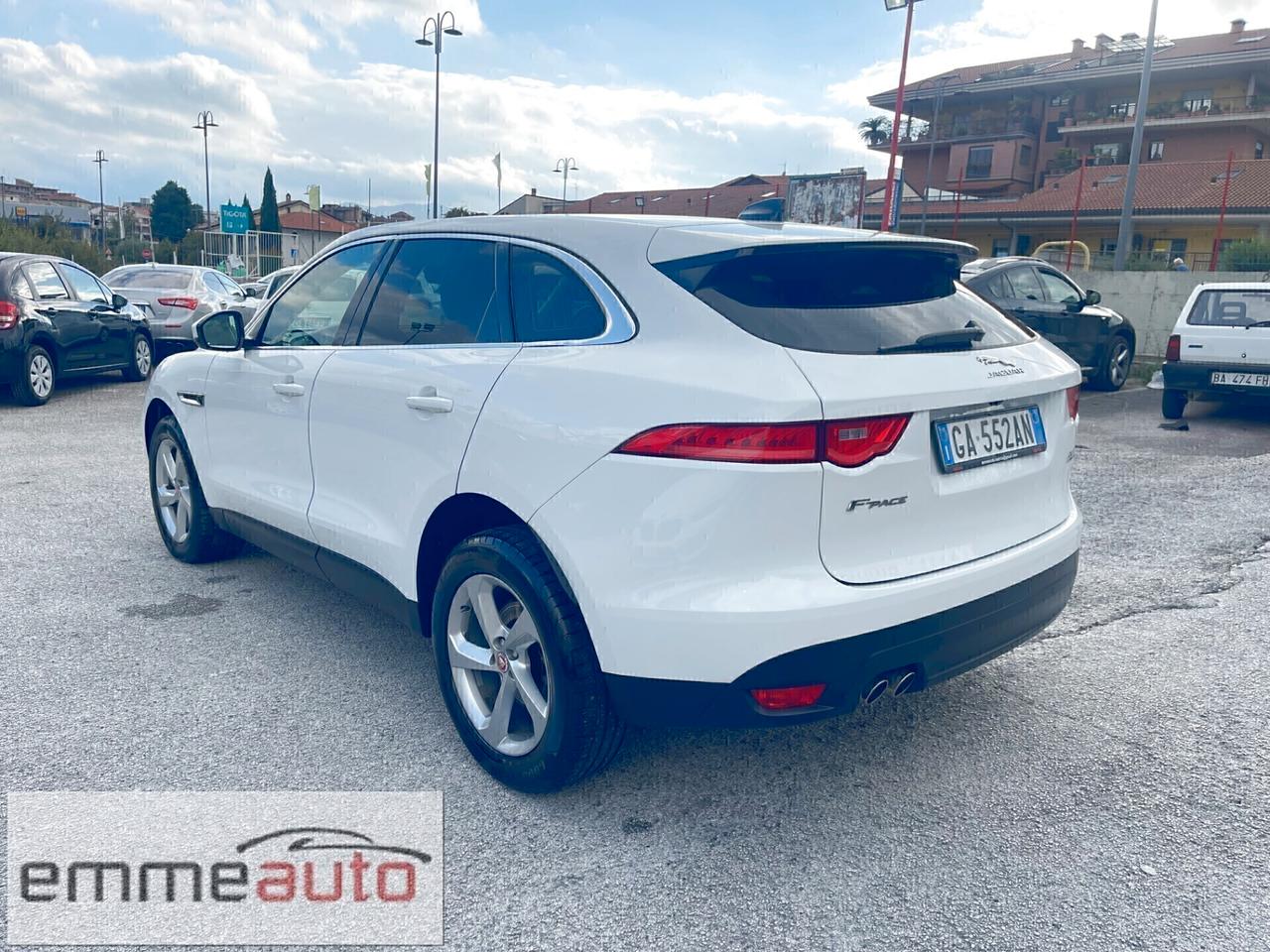 Jaguar F-Pace 2.0 D 180 CV AWD aut. Prestige