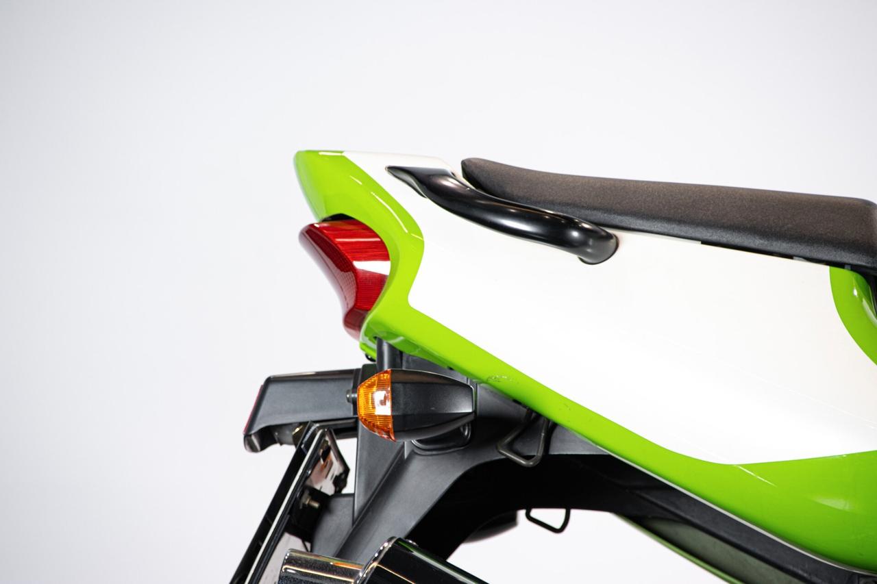 1999 KAWASAKI ZX-7R NINJA KAW00255