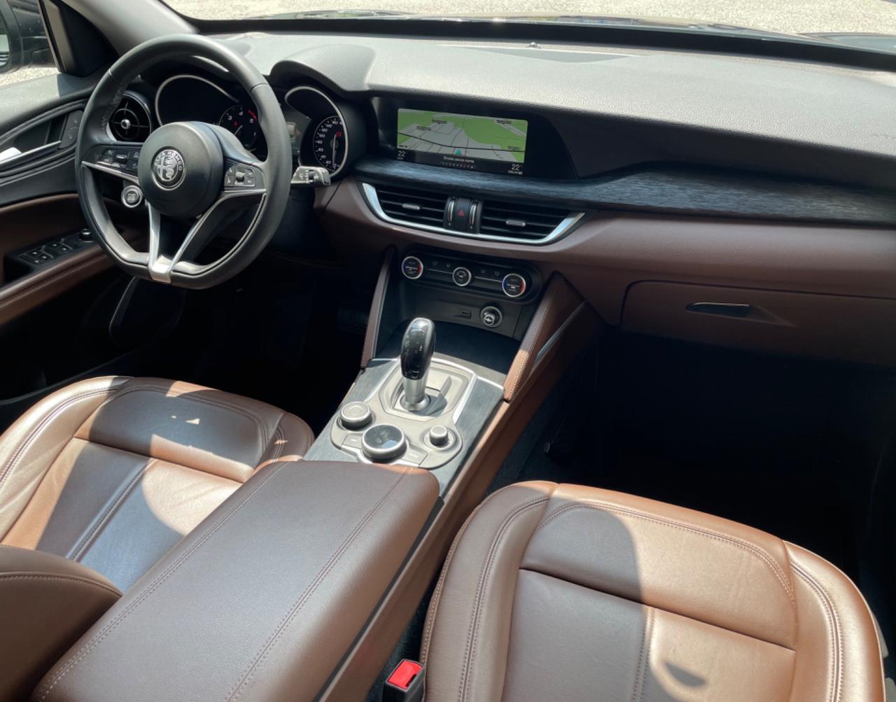 Alfa Romeo Stelvio 2.2 t 190 CV AT8 Q4 Executive