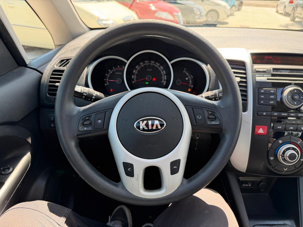KIA VENGA ANNO 2013 1.4 DIESEL 90 CV *TETTO APRIBILE