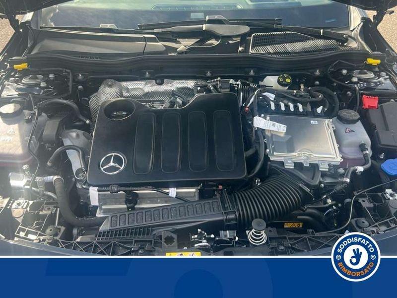 Mercedes-Benz CLA 220 Automatic Coupé AMG Line Plus Premium Plus