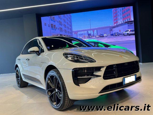 PORSCHE Macan 2.0