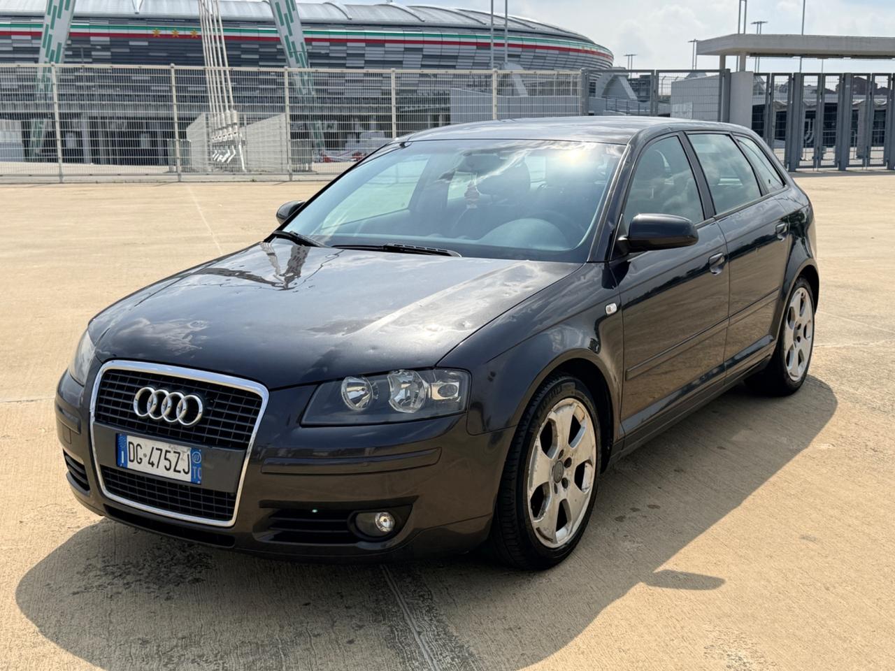 Audi A3 1.6 16V FSI Ambition GPL