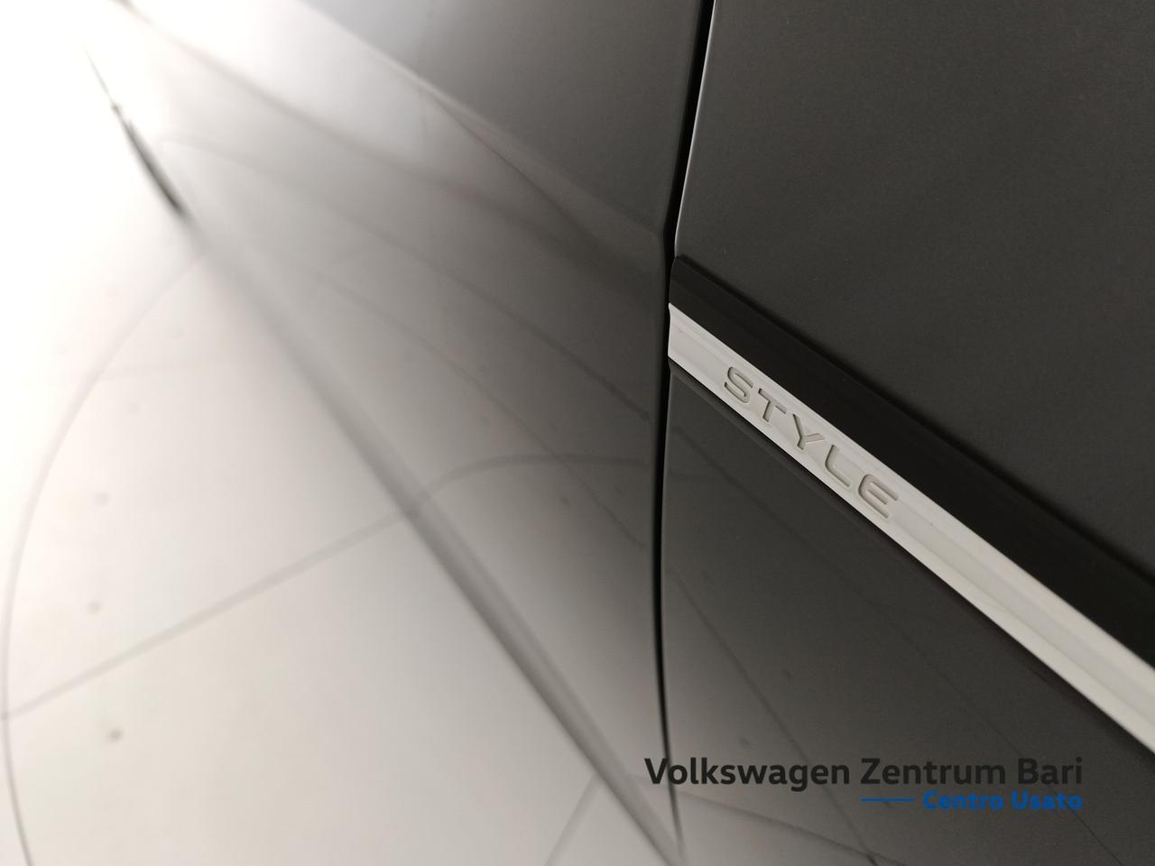 Volkswagen Golf 2.0 tdi style 115cv