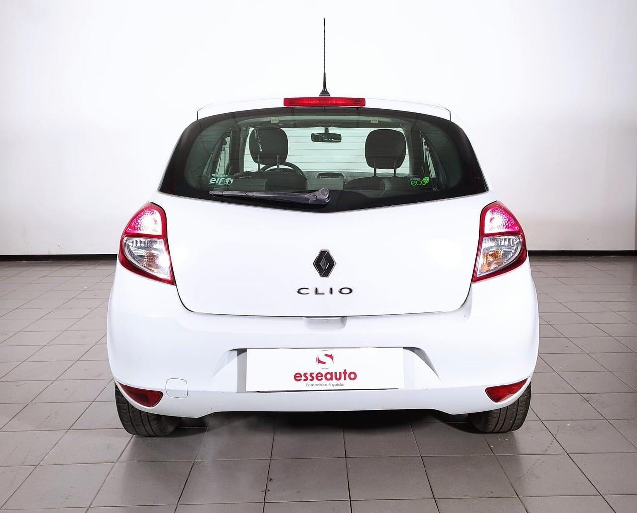 Renault Clio 1.2 16V 3 porte Dynamique OK NEOPATENTATI