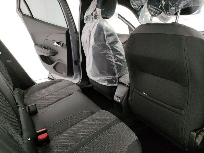 Peugeot 2008 PureTech 130 S&S EAT8 Allure