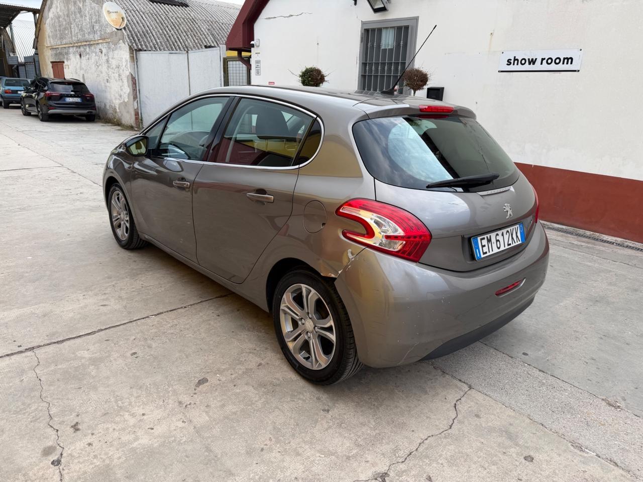 Peugeot 208 1.2 VTi 5 porte Navigatore - 2012