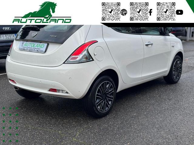 LANCIA Ypsilon 1.0 FireFly S&SHybridEcochicGold