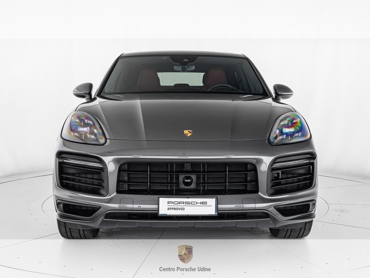 Porsche Cayenne coupe 4.0 gts tiptronic