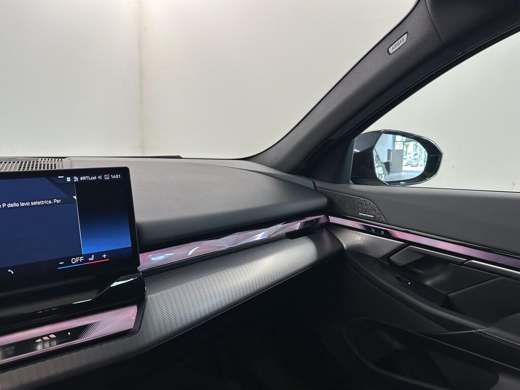 BMW i5 Berlina xDrive40