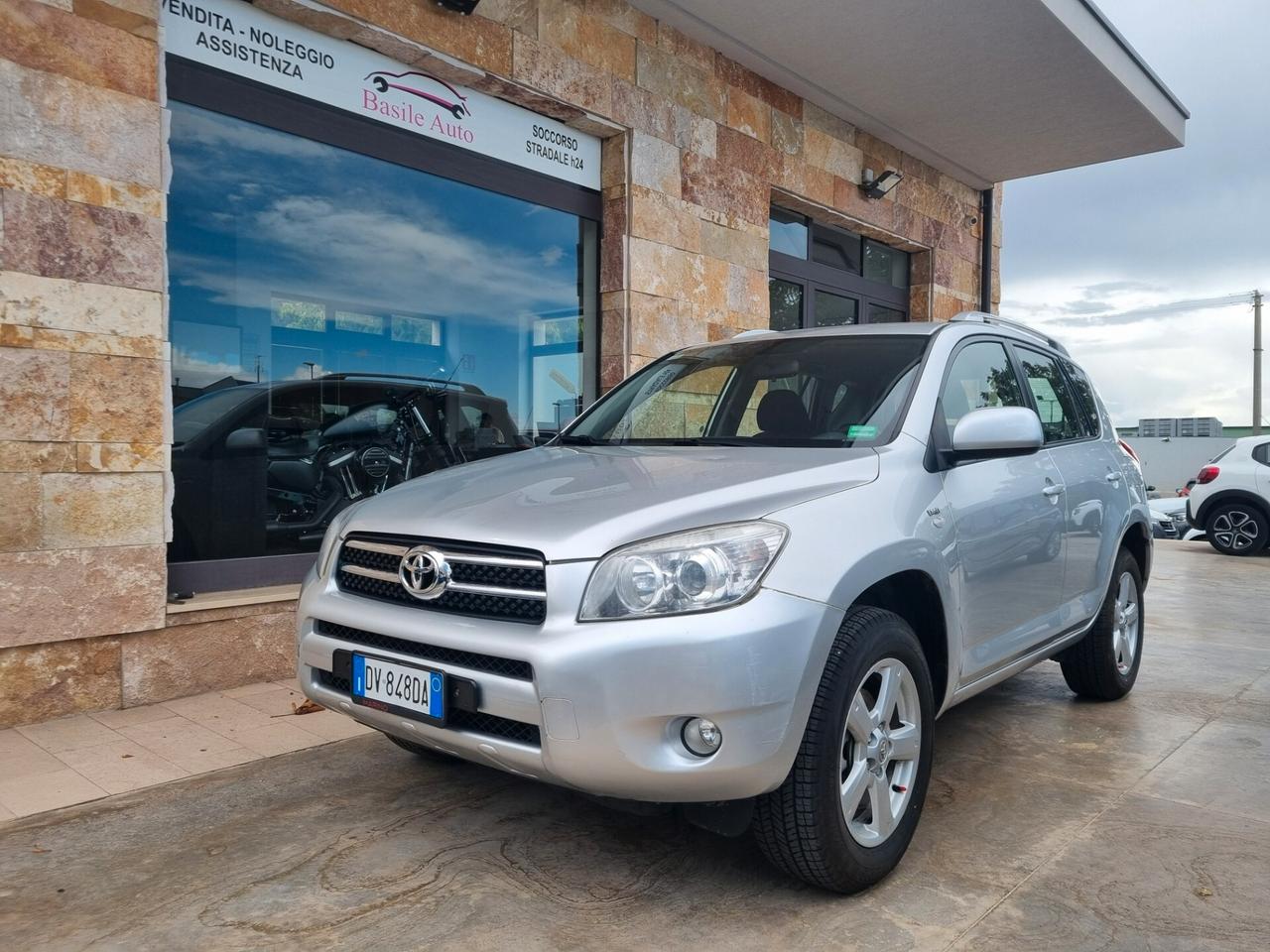 Toyota RAV 4 RAV4 2.2 D-4D 136 CV Luxury