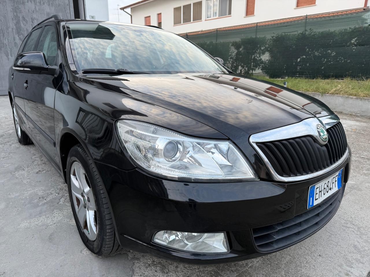 Skoda Octavia 1.6 TDI 105 CV UNICO PRP. 12/2011