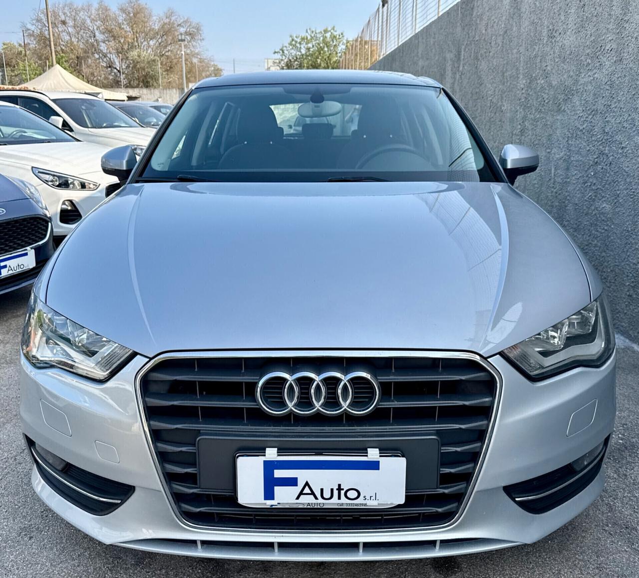 Audi A3 1.6 TDI,TETTO APRIBILE ,Climatronic bizona,Navi,ecc.