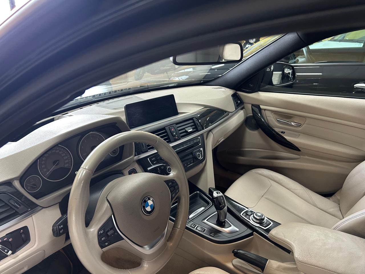 BMW 320d Modern 184 cv “AUT/PELLE/NAVI/18”-2013