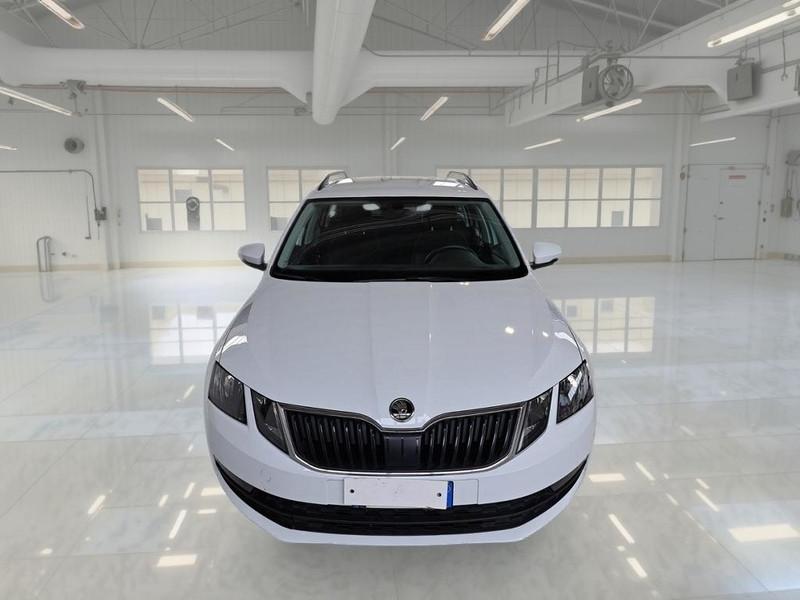 SKODA OCTAVIA 1.6 TDI EXECUTIVE STATION WAGON