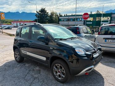 FIAT PANDA CROSS 4x4 0.9TWINAIR - GANCIO TRAINO