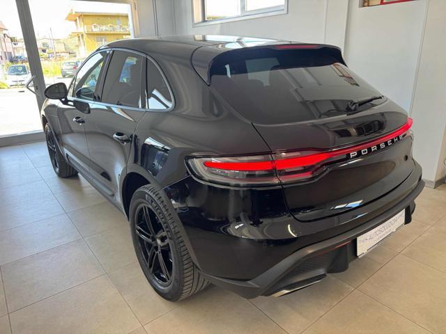 PORSCHE Macan 2.0