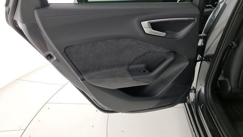 Audi A5 Avant TDI 150 kW quattro S tronic mHEV+ S Line edition