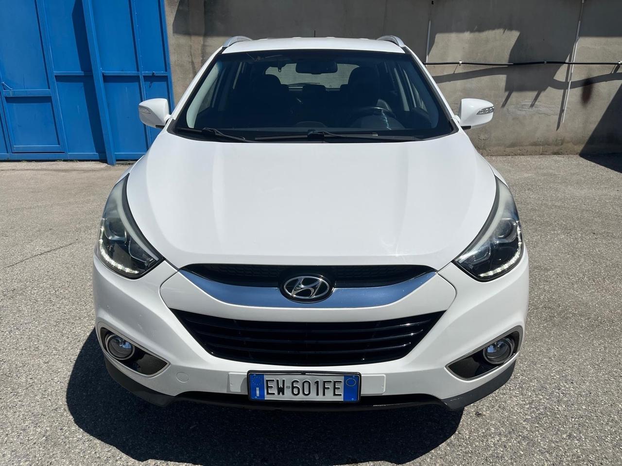 Hyundai iX35-1.7 crdi- full-2014