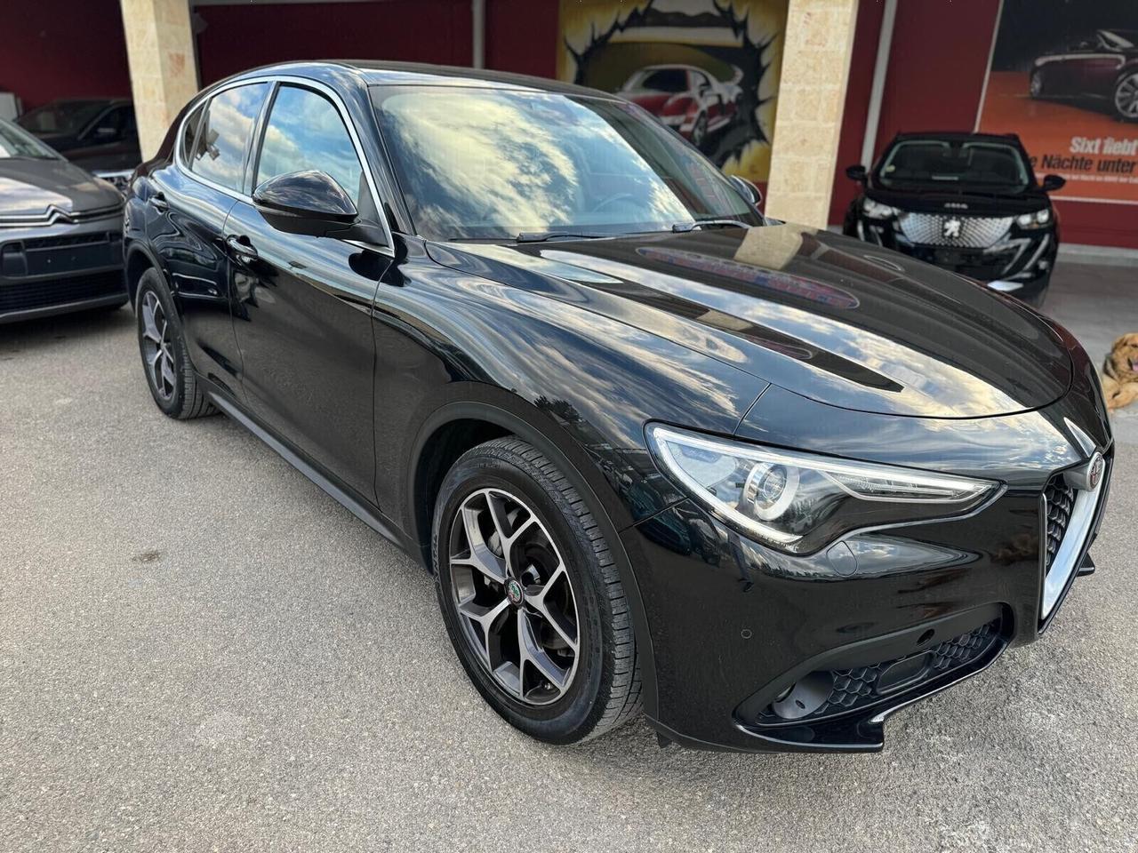 Alfa Romeo Stelvio 2.2 Turbodiesel 150 CV AT8 RWD