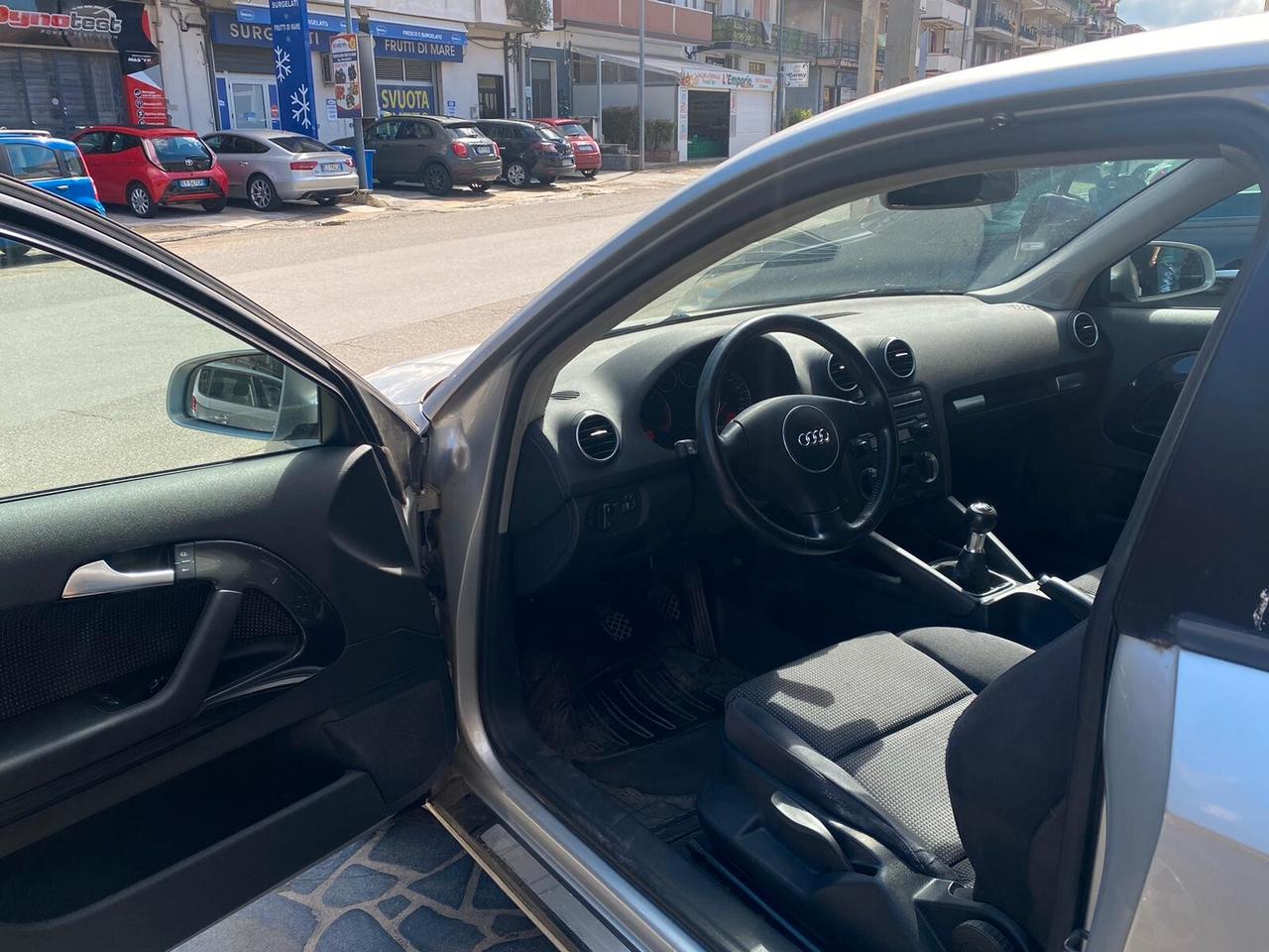 Audi A3 3 Porte 2.0 TDI 140 CV Ambiente