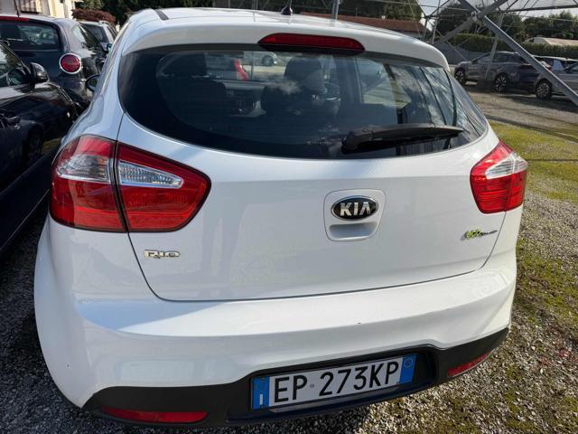 KIA Rio 1.1 CRDi WGT 5p. EX senza nessun lavoro da fare