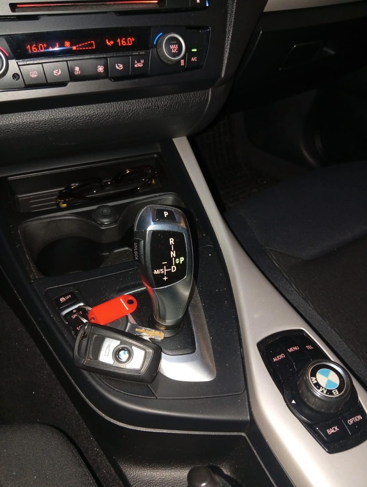 Bmw 118 118d 5 porte Unique