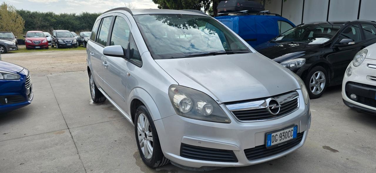 Opel Zafira 1.6 16V ecoM 94CV Cosmo