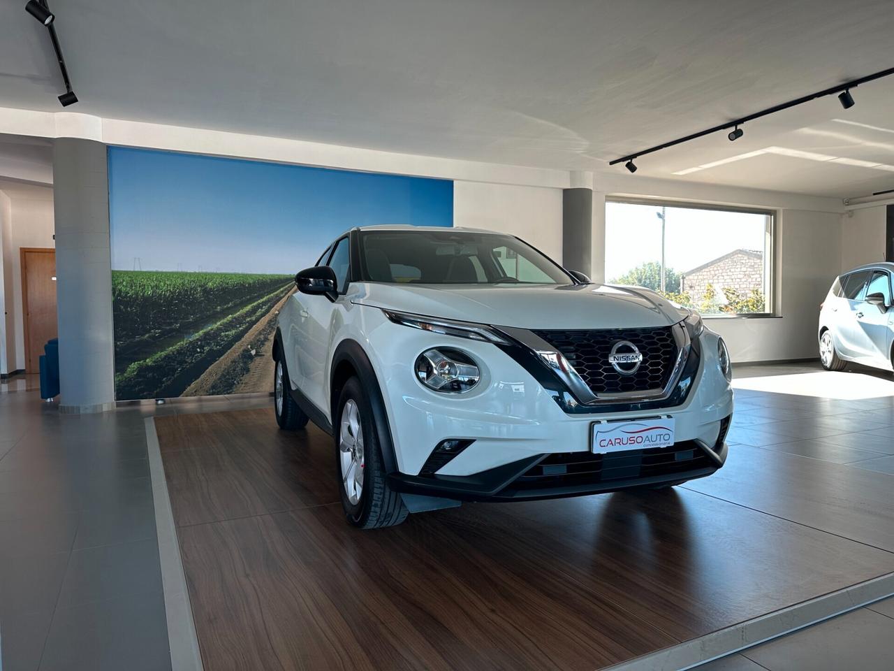 Nissan Juke 1.0 DIG-T 114 CV N-Connecta