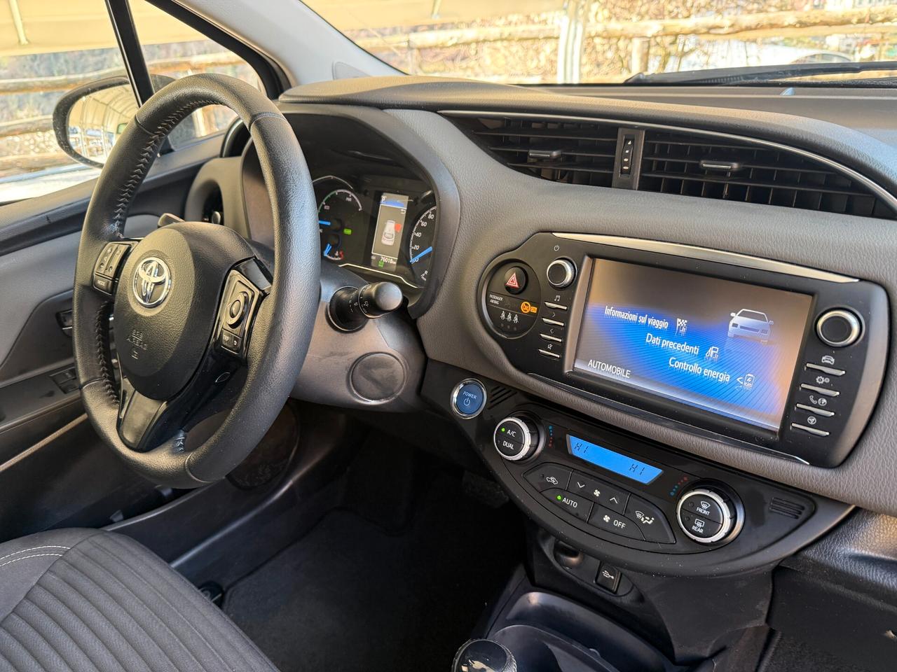 Toyota Yaris 1.5 Hybrid 5 porte Business 73cv