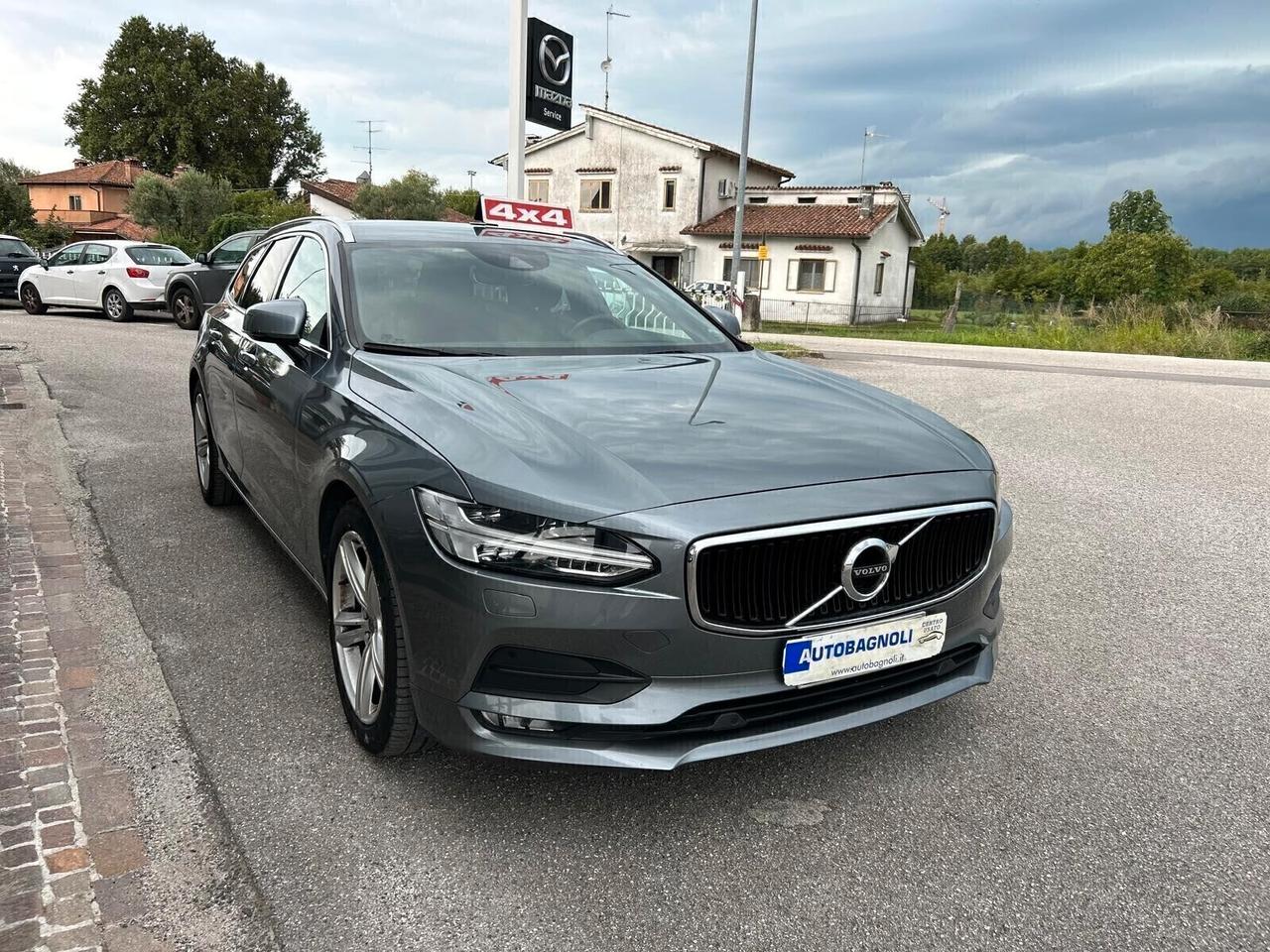 Volvo V90 MOMENTUM D4 AWD Geartronic BUSINESS