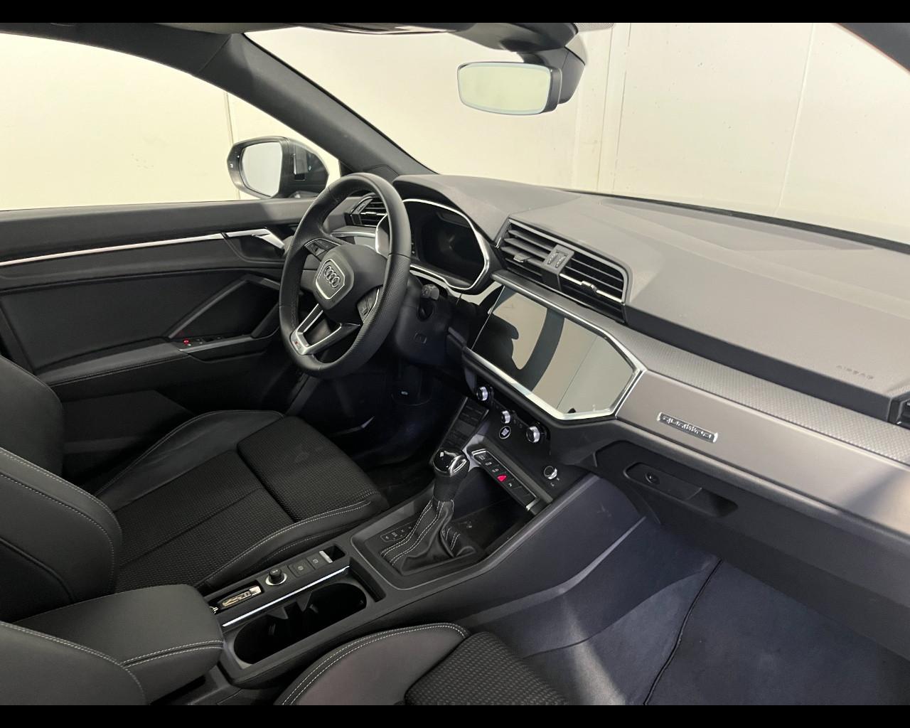 AUDI Q3 SPORTBACK 40 TDI S-TRONIC QUATTRO S-LINE EDITION