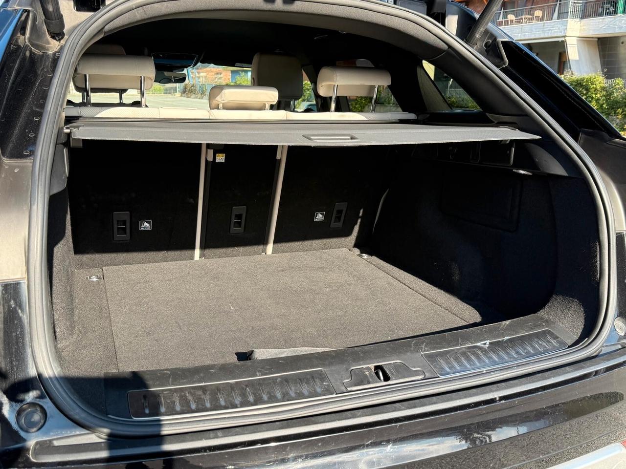 Land Rover Range Rover Velar 2.0D 180cv R-Dynamic SE