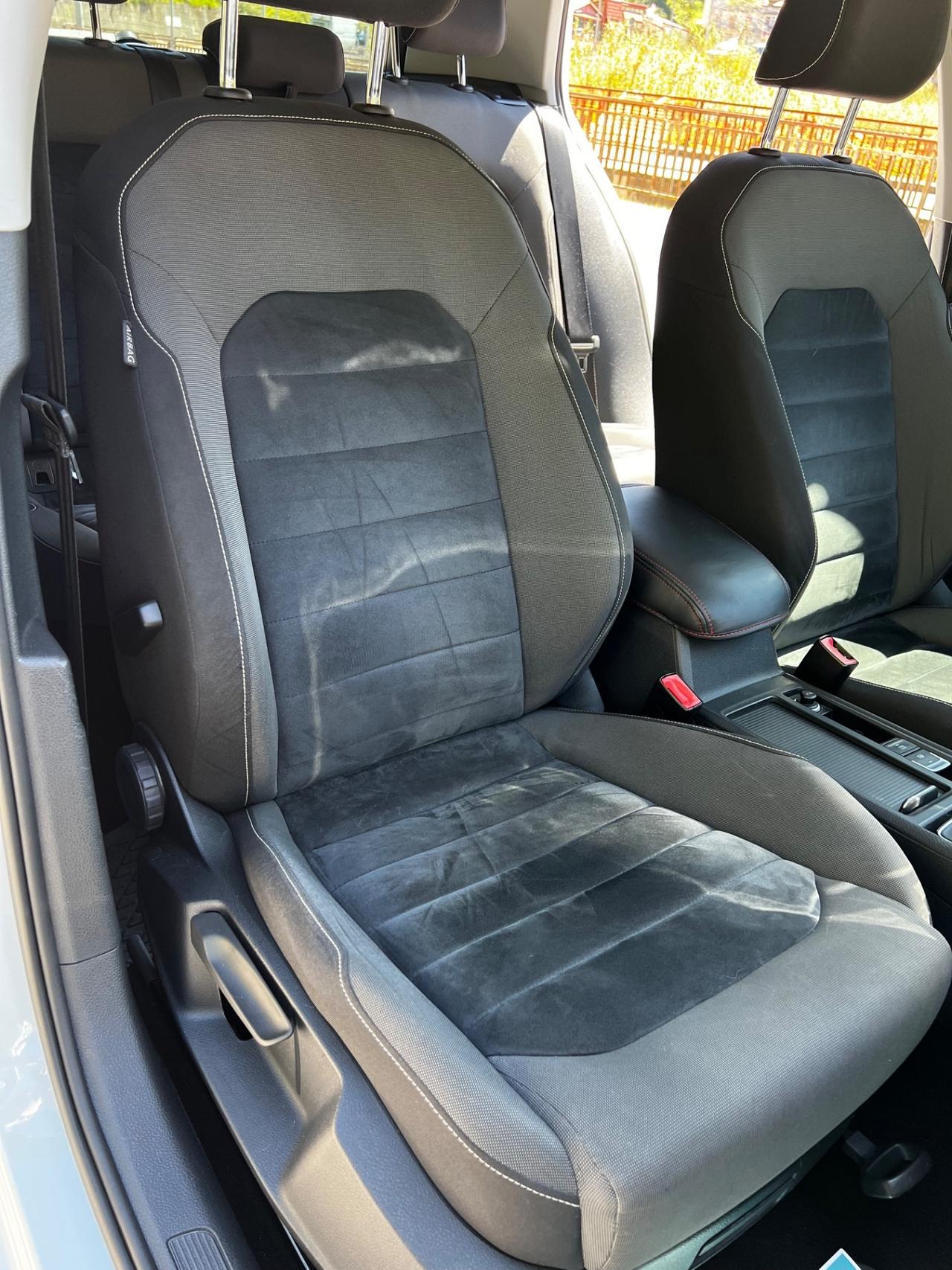 Volkswagen Golf 7 Highline 1.6 TDI 110 CV